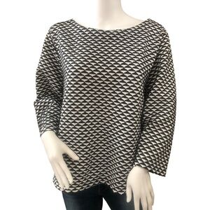CHICO’S TRAVELERS Black White Geometric Top Vanity Size 3 Career Wrinkle Resist